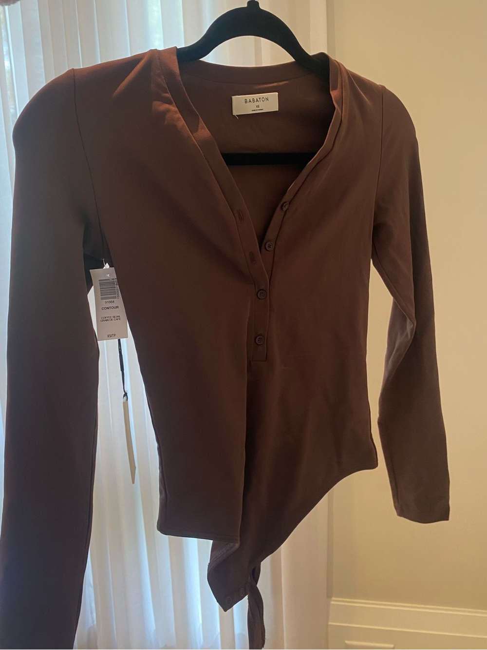 New Babaton Brown Long-Sleeve Henley Bodysuit with Button Placket